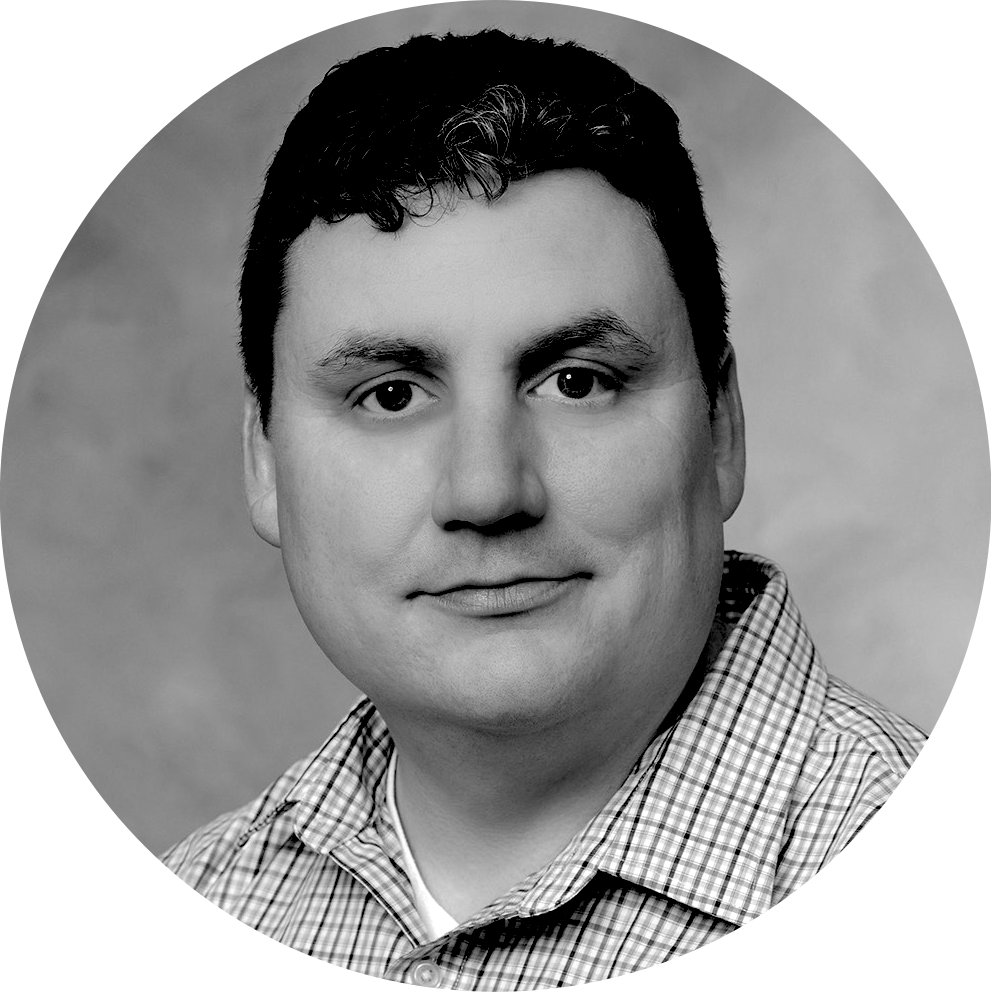 Headshot of Dustin Sparks